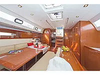 Oceanis 50 - Internal image