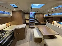 Oceanis 40.1 - Internal image