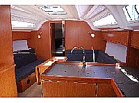 Bavaria Cruiser 37 - Internal image