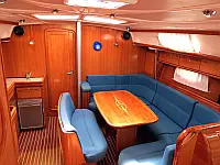 Bavaria 42 Cruiser - Internal image