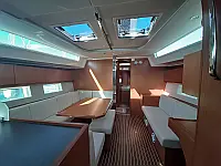 Bavaria C45 - Internal image