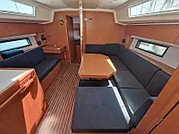 Bavaria C42 - Internal image