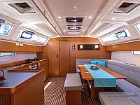 Bavaria Cruiser 46 - Internal image