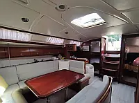 Bavaria 44 - Internal image