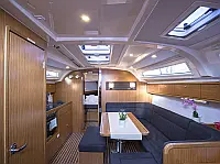 Bavaria Cruiser 41 - Internal image