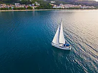 Bavaria 40 Cruiser - External image