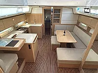 Bavaria C46 - Internal image