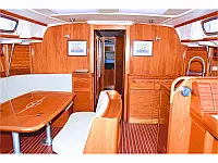 Bavaria Cruiser 50 - Internal image