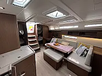 Oceanis 40.1 - Internal image