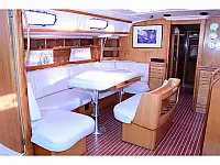 Bavaria Cruiser 50 - Internal image