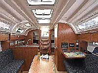 Bavaria Cruiser 37 - Internal image