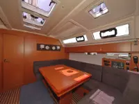 Bavaria Cruiser 46 - Internal image