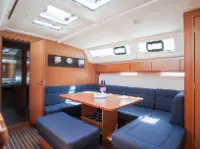 Bavaria Cruiser 51 - Internal image