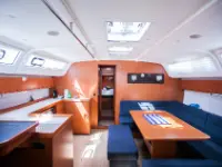 Bavaria Cruiser 51 - Internal image