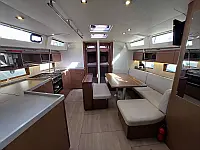 Oceanis 46.1 - Internal image