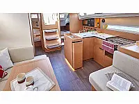 Sunsail 410 - Internal image