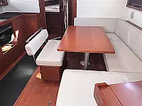 Oceanis 45 - Internal image