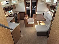 Oceanis 46.1 - Internal image