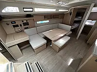 Oceanis 40.1 - Internal image