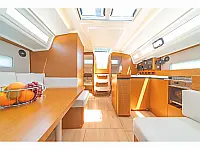 Sun Odyssey 410 - Internal image