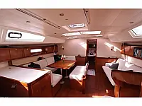 Beneteau Oceanis 54 - Internal image