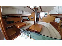 Sun Odyssey 36i - Internal image