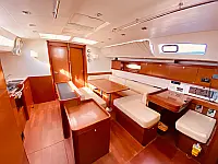 Oceanis 50 - Internal image