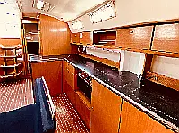 Bavaria Cruiser 45 - Internal image