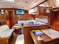 Bavaria Cruiser 44 - Internal image