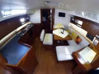 Oceanis 45 - Internal image