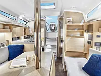 Oceanis 34.1 - Internal image