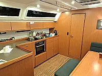 Bavaria Cruiser 46 - Internal image