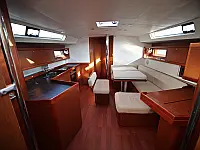 Oceanis 45 - Internal image