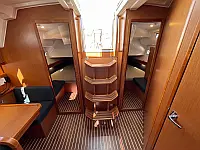 Bavaria Cruiser 41 - Internal image