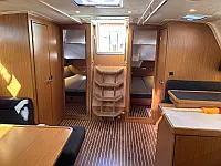 Bavaria Cruiser 51 - Internal image