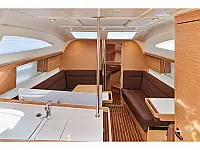 Elan Impression 40 - Internal image