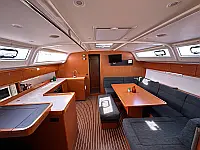 Bavaria Cruiser 51 - Internal image