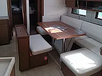 Oceanis 46.1 - Internal image