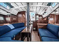 Oceanis Clipper 361 - Internal image