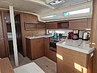 Oceanis 40.1 - Internal image