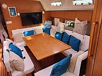 Bavaria Cruiser 50 - Internal image