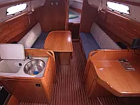 Bavaria 30 Cruiser - Internal image