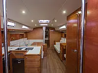 Salona 44 Performance - Internal image