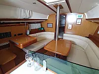 Sun Odyssey 36i - Internal image