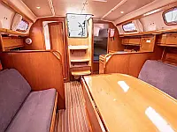 Bavaria 33 - Internal image