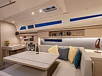 Sunsail 42 - Internal image