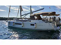 Sun Odyssey 440 - External image