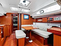 Oceanis 43 - Internal image