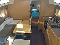 Oceanis 38 - Internal image