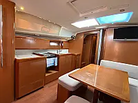 Sun Odyssey 440 - Internal image